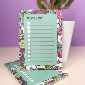 Green Flower To Do List Notepad